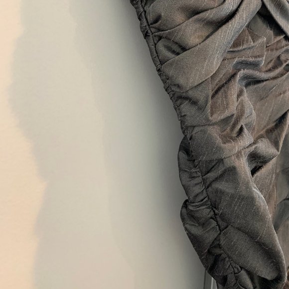 Cachet Grey Off the Shoulder Dress - Picture 4 of 7